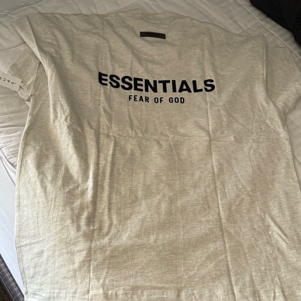 Fear of God Essentials light oatmeal T-Shirt